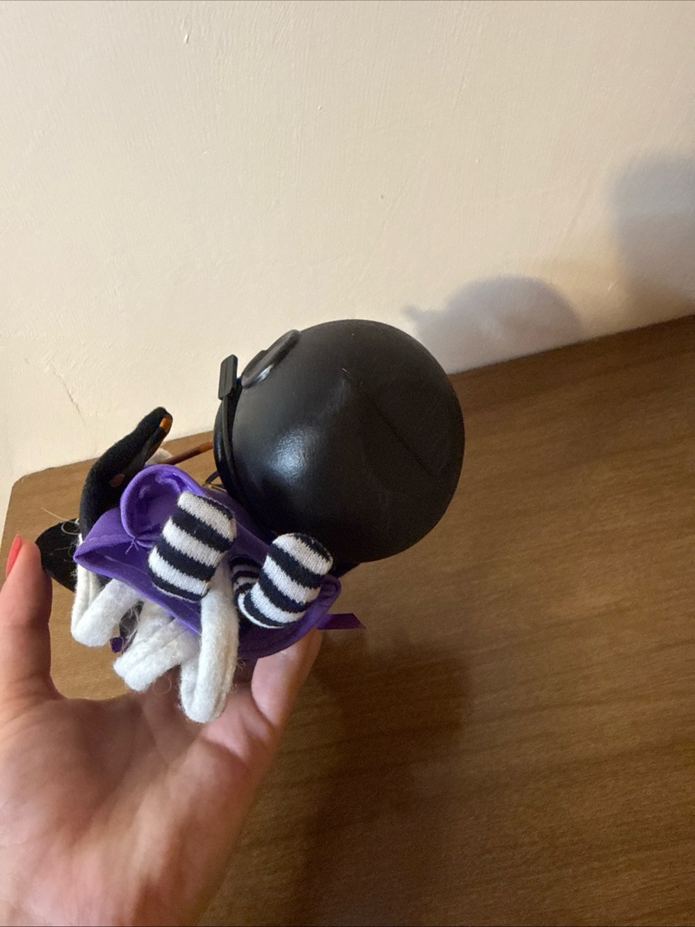 Vintage 2005 Annalee 4” Halloween Witch Mouse with Cauldron 322805 - Picture 4 of 5